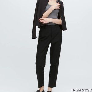 Uniqlo Smart Ankle Pants in BLACK